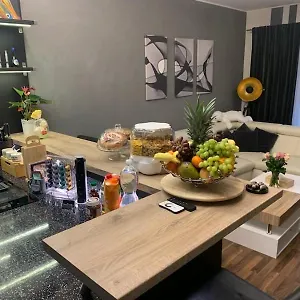 Krejcarek Garden Apartment